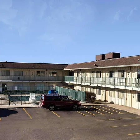 Express Inn Near Columbus Airport