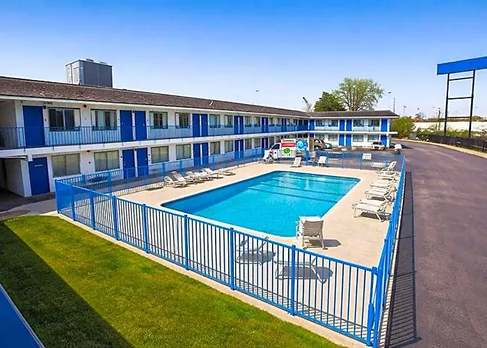 Motel Express Near Airport