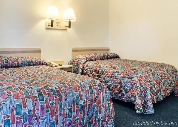 Motel Express Near Airport 2*